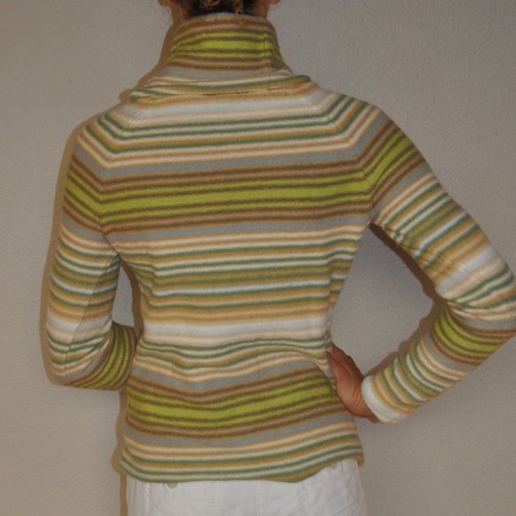 Gap Stretch Turtleneck Size M - Picture 4 of 11